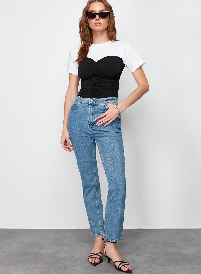 trendyol Color Blocked Fitted/Body-Fitted Short Sleeve Stretch Knitted Blouse with Shirring Detail TWOSS24BZ00421 - Image 3