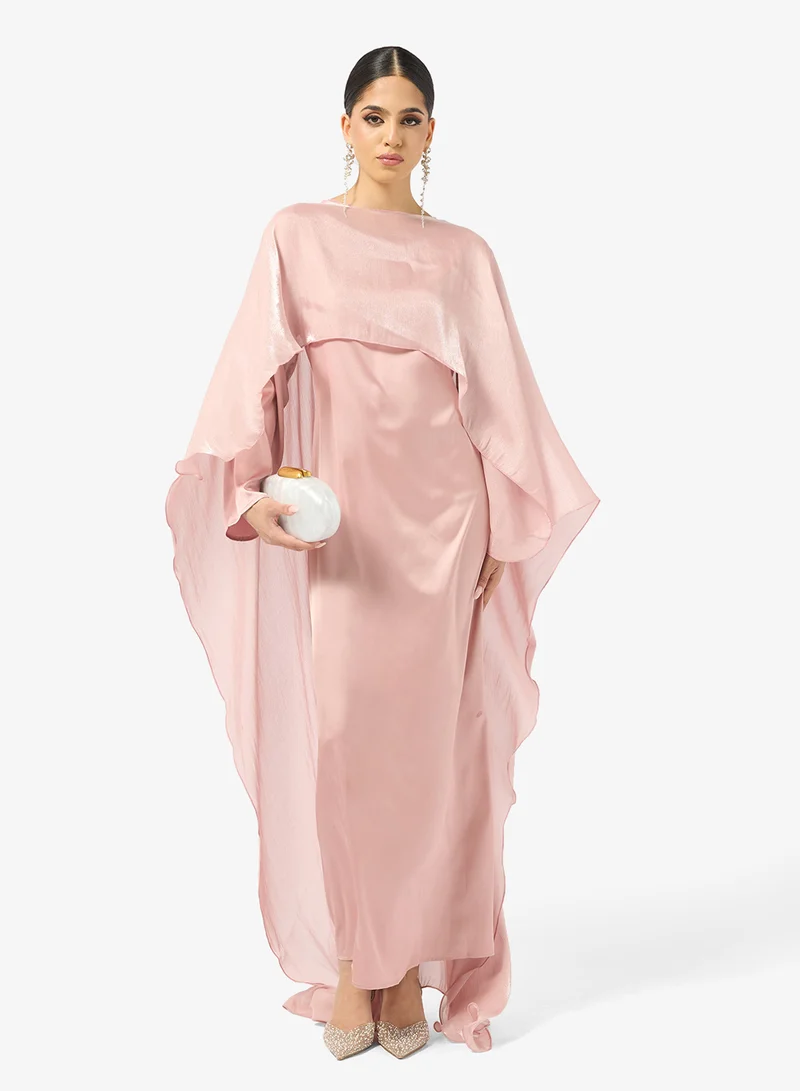 خزانة Shift Dress With Trailing Cape