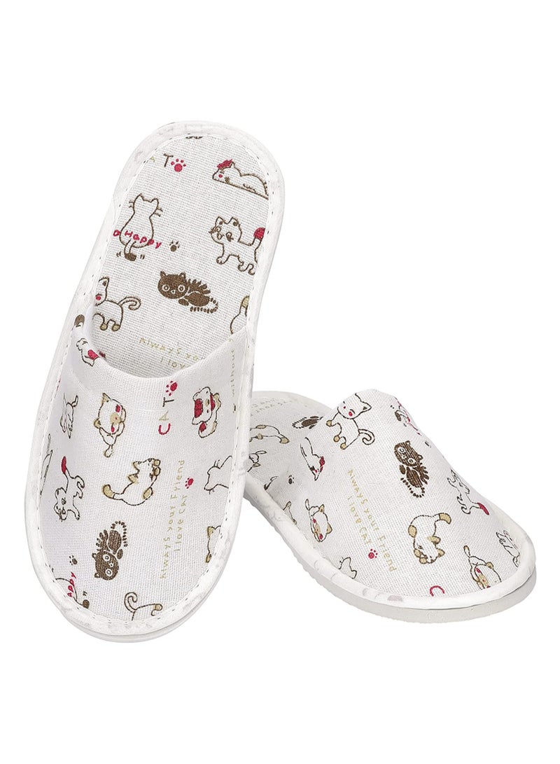 SYOSI 10 Pairs lovely Disposable Slippers Cotton Cloth Closed Toe Spa Slippers for Women and Men, Breathable Non-Slip Slippers for Hotel, Guests, Travel (Cats） - Image 1