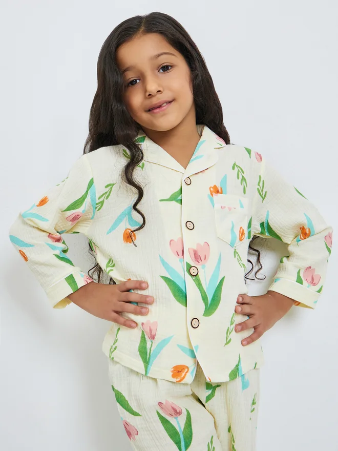 Styli Styli Girls Floral Print Button Front Shirt and Pjyama Set