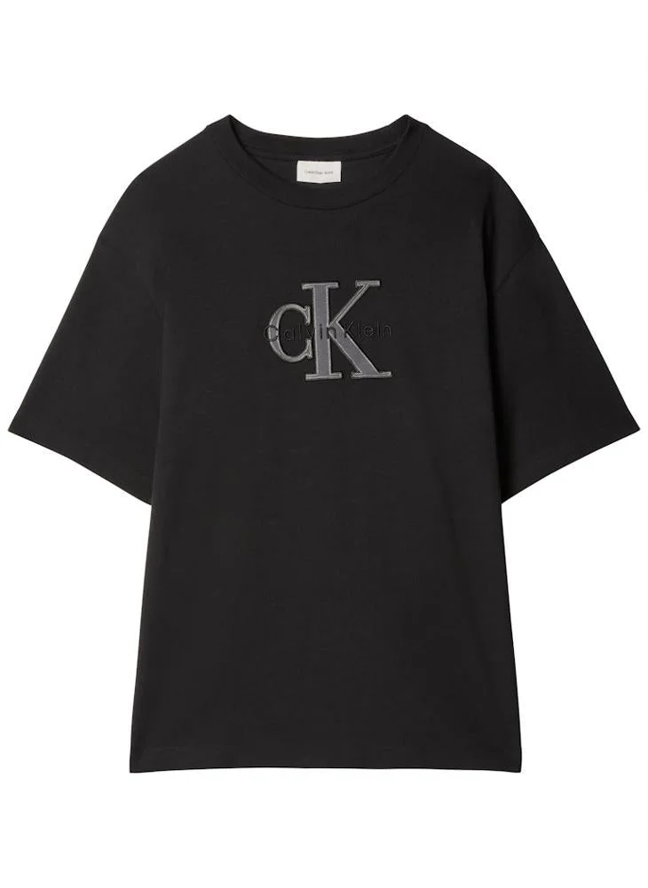 Calvin Klein Jeans  Relaxed Logo Appliqué T-shirt for Men | Best Price UAE