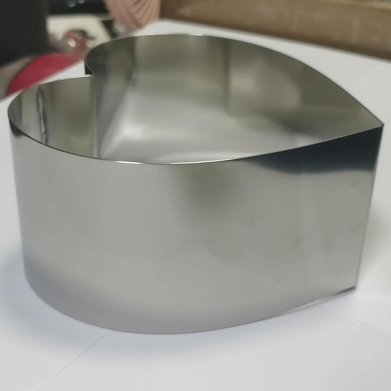 SADYFON 6 Inch Heart Shaped Cake Pan, Bottomless Cake Mould for Wedding, Stainless Steel, Measuring 6 x 3 inches (15 x 8 cm) - Image 4