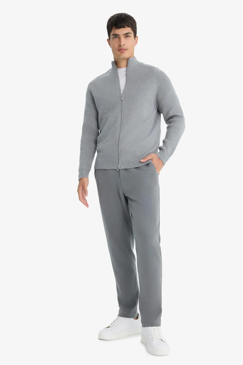 ديفاكتو Standard Fit Half Turtleneck Knitwear Cardigan