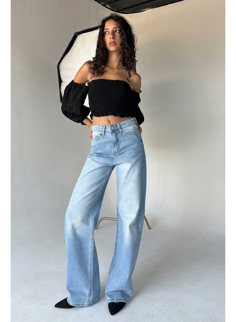 CIZARO Wide-Leg - High-Waist Light Vintage Blue Jeans  - Image 1