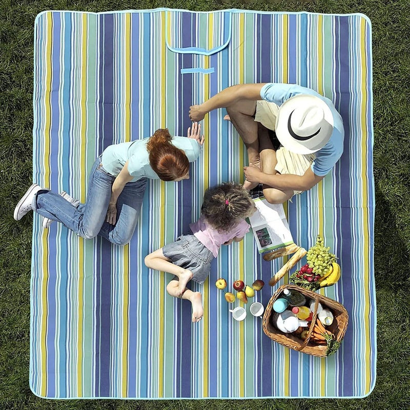 SKY-TOUCH Portable Waterproof Picnic and Beach Blanket, 180x145cm, Green and Blue - Image 2