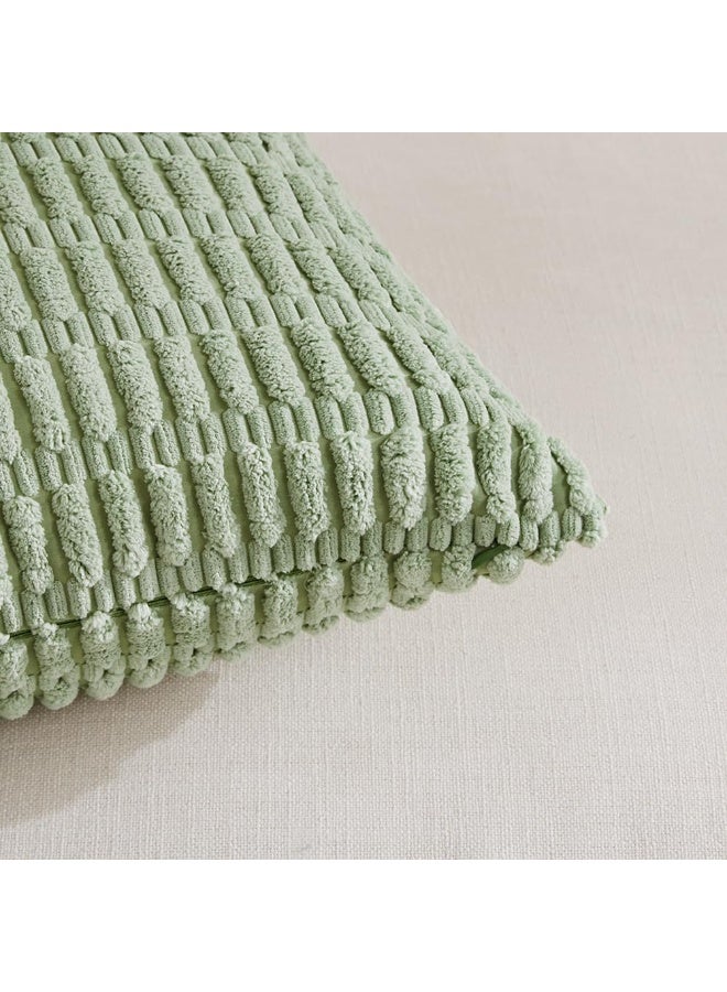 ريد ليف عبوتان من أغطية الوسائد الزخرفية باللون الأخضر الزيتوني مقاس 18×18 بوصة لغرفة المعيشة والأريكة والسرير، غطاء وسادة مربع من المخمل المخطط الناعم مقاس 45×45 سم، ديكور منزلي ريفي بوهيمي - Image 4