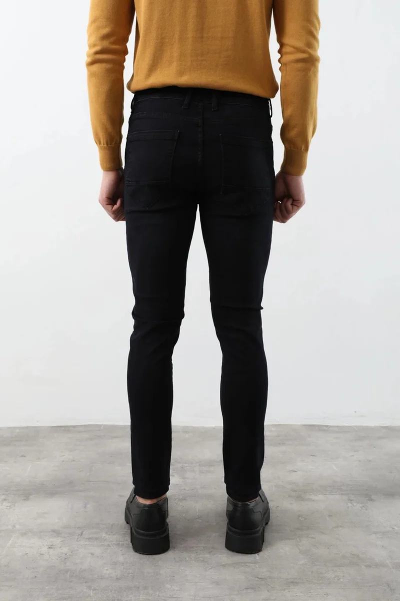 باني جينز Men's Dark Navy Blue Straight Fit Jean Pants