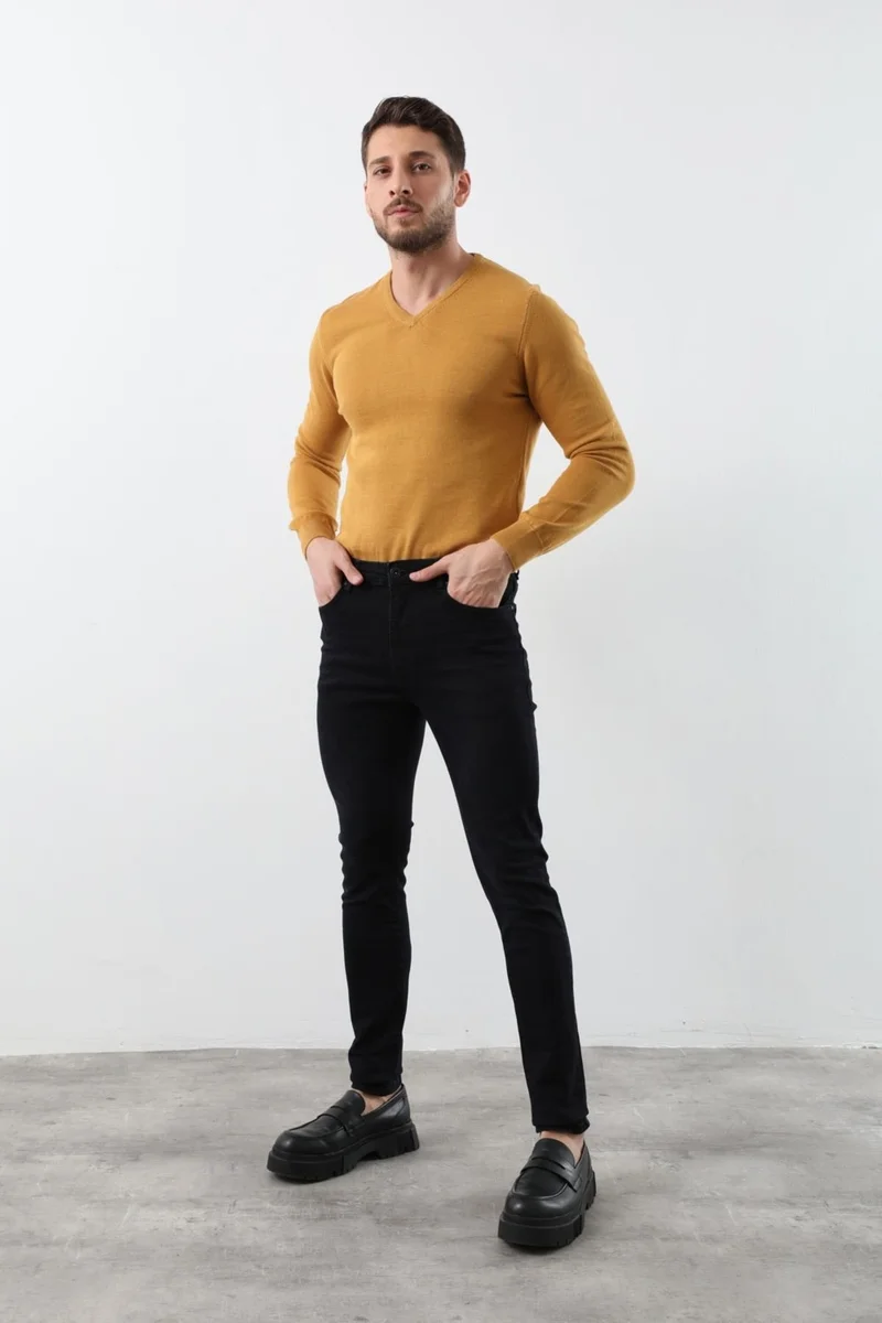 باني جينز Men's Dark Navy Blue Straight Fit Jean Pants