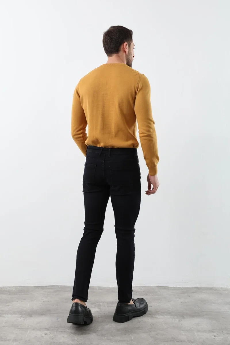 باني جينز Men's Dark Navy Blue Straight Fit Jean Pants