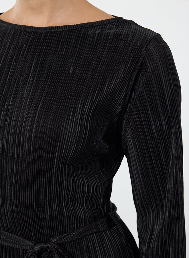 trendyol Black Premium Pleated Fabric Flare Sleeve Detailed A-Line Midi Knitted Dress - Image 4