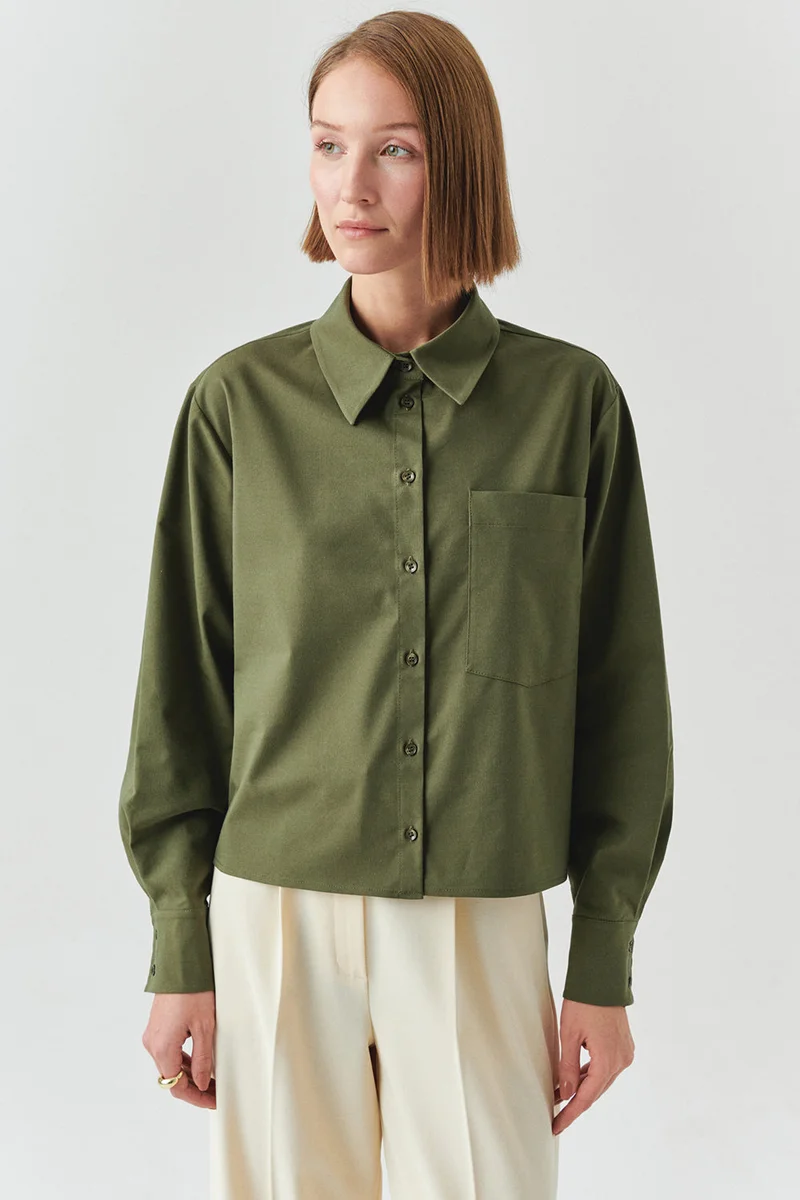 Exquise Long-sleeved, pocketed, snap-button detail regular khaki shirt