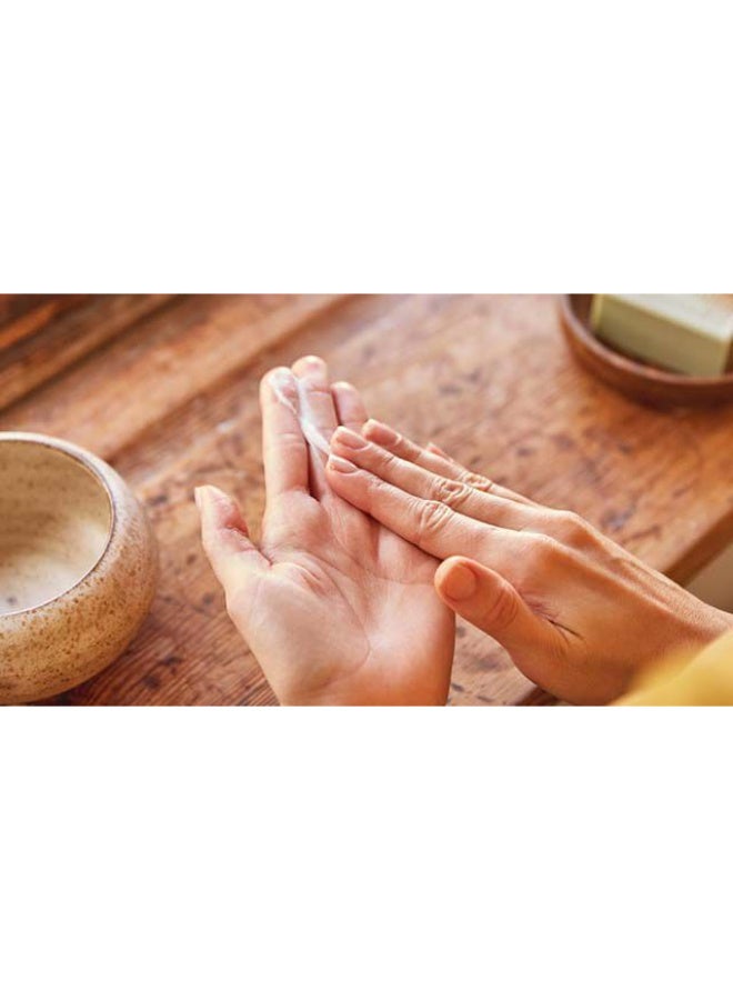 Balea Chamomile Hand & Nail Balm – Soothing Care with Natural Chamomile Extract, Made in Germany - Image 5