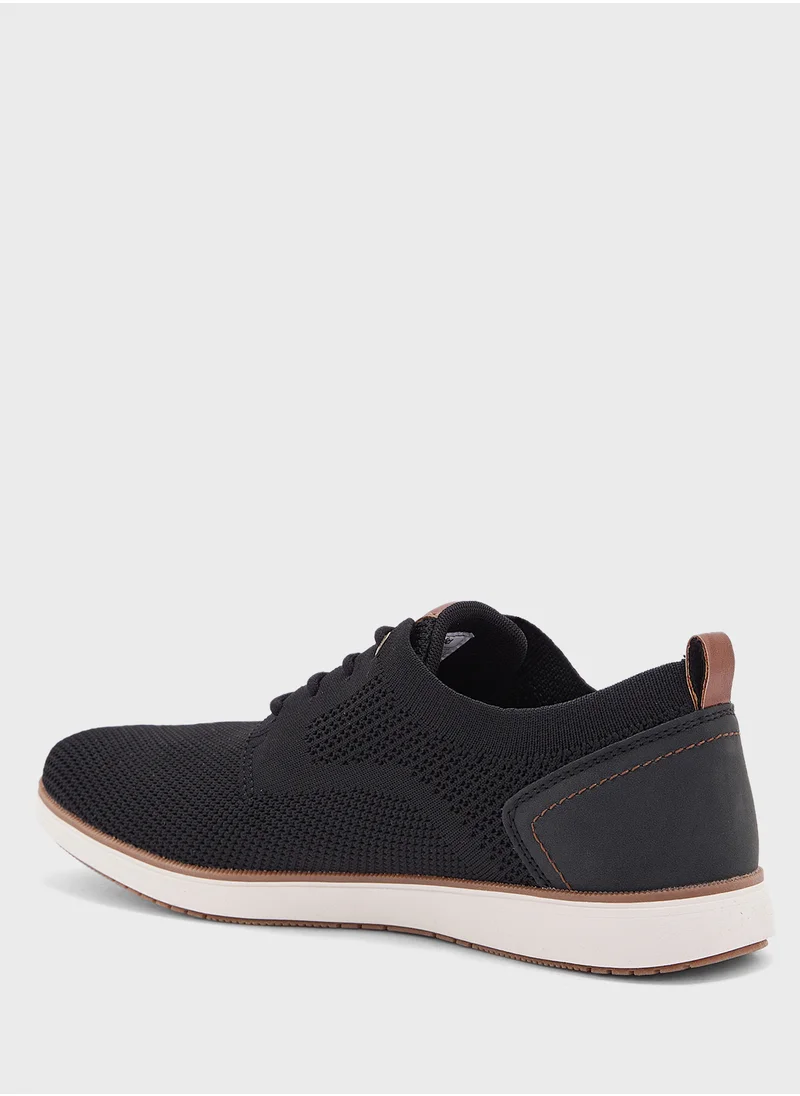 رانجلر Whesley Low Top Lace Ups