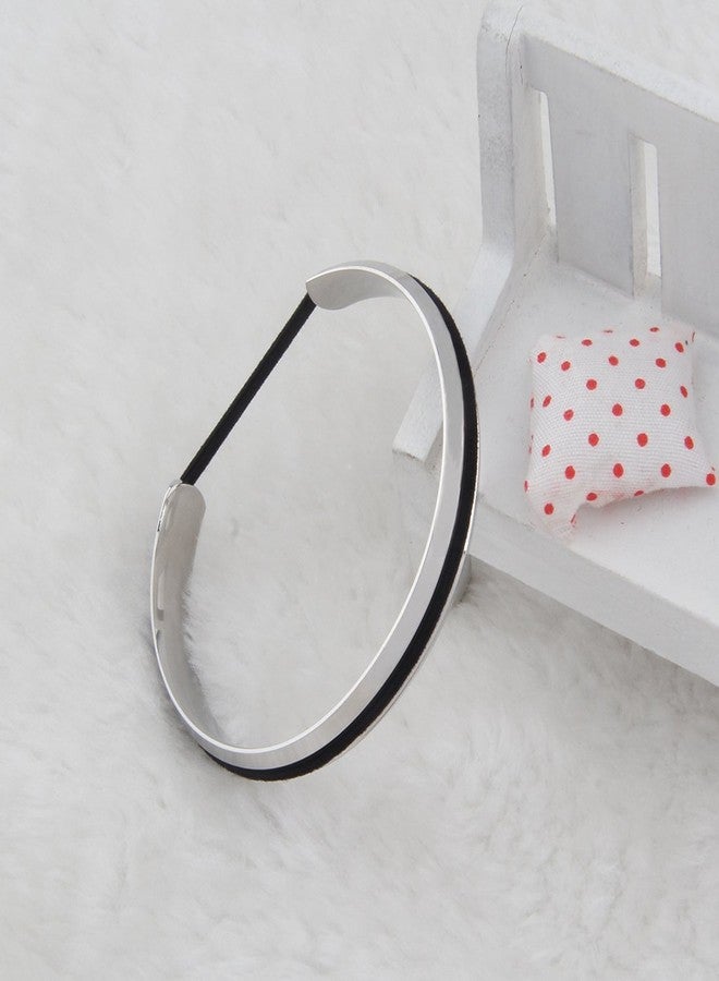 Zuo Bao Stainless Steel V Groove Cuff Bangle (Silver) - Image 2