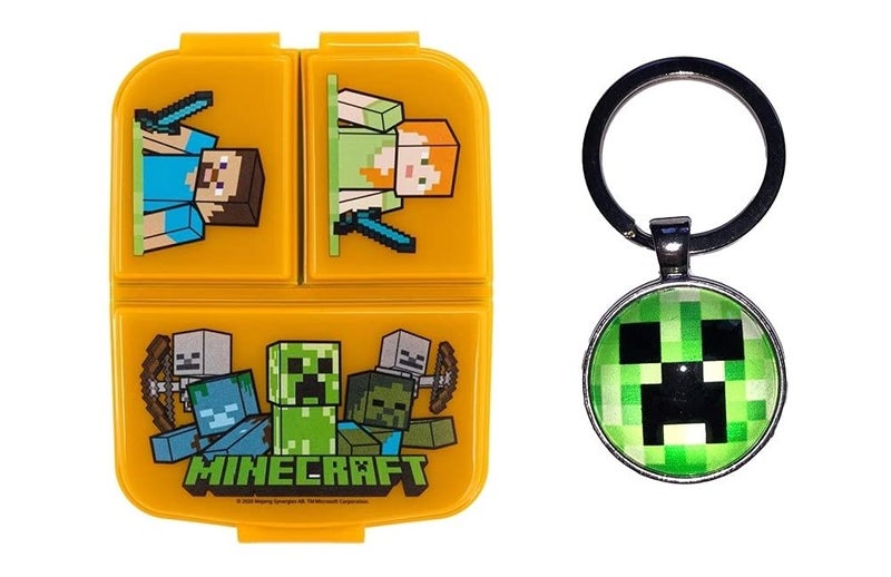 OM SUPPLIES Minecraft Reusable Sandwich Lunch Box 3 Multi Compartment Kids Children School Includes Minecraft Keychain Minecraft