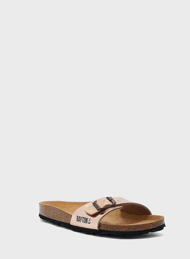 BAYTON Zephyr Flat Sandals