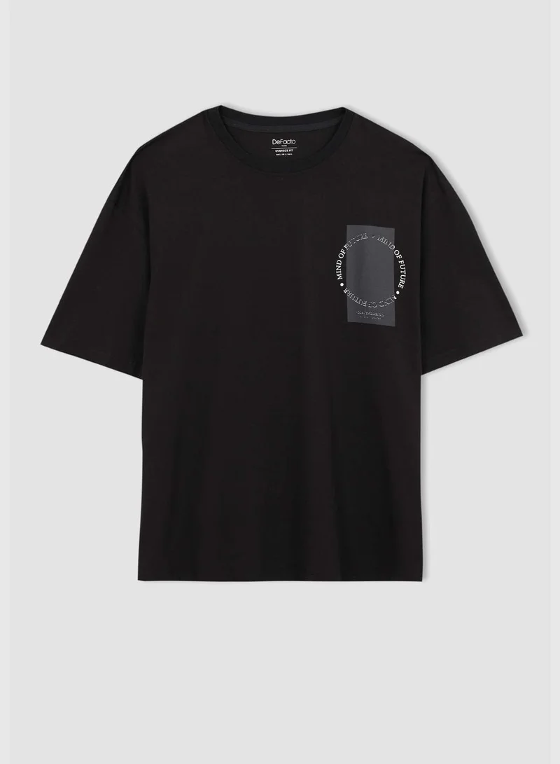 ديفاكتو Oversized Short Sleeve Minimal Print T-Shirt