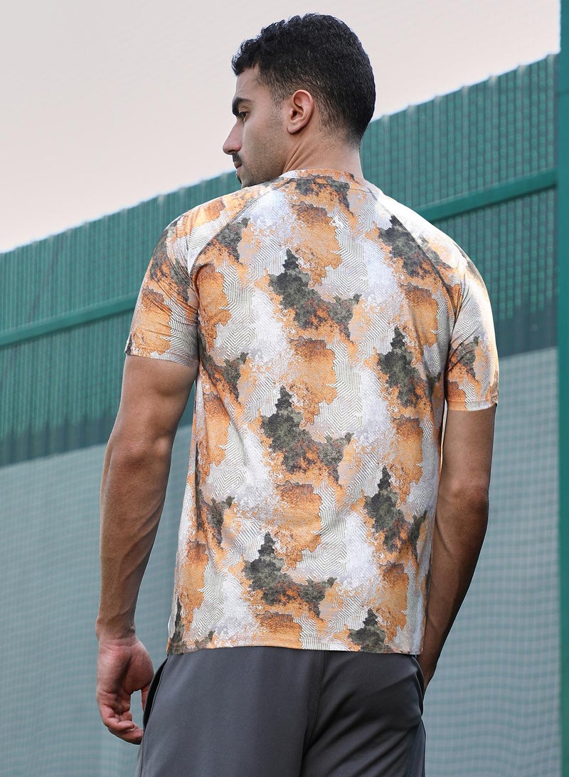 Campus Sutra Campus Sutra Men's Charcoal Black & Rust Orange Blur-Imprint Activewear T-Shirt For Casual Wear | Crew Neck | Short Sleeves | Jersey T-Shirt Crafted With Comfort Fit For Everyday Wear  - Image 5