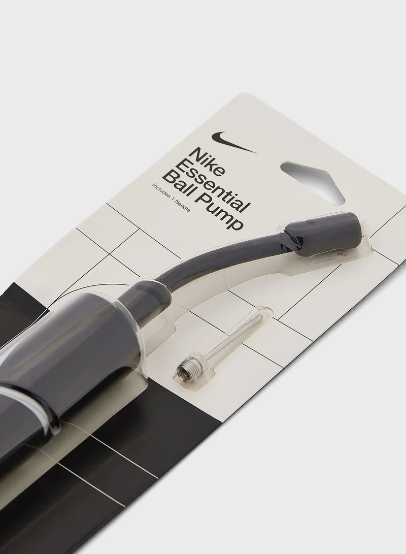 Nike Essential Ball Pump