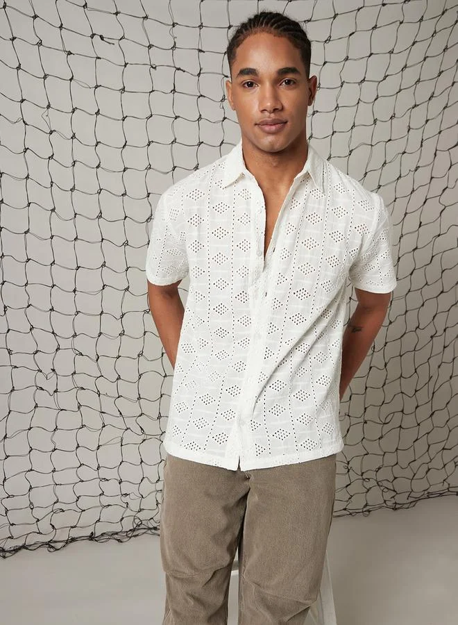 Hubberholme Men Relaxed Spread Collar Textured Cotton Shiffli Casual Shirt