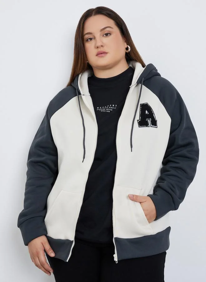 ستايلي هودي واسع بمقاس كبير ونمط كتل الالوان