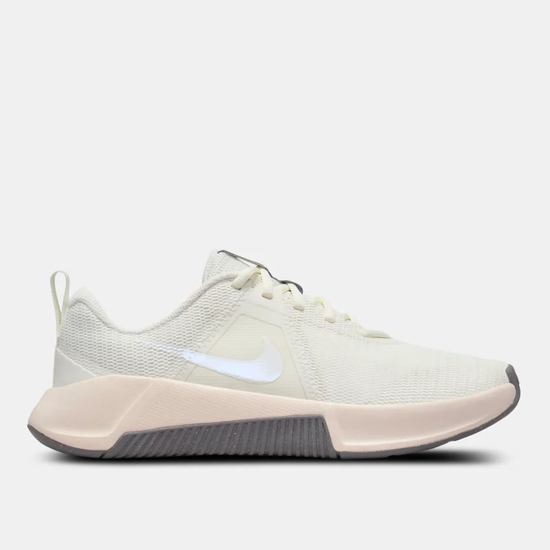 نايكي Women's MC Trainer 3 Training Shoes