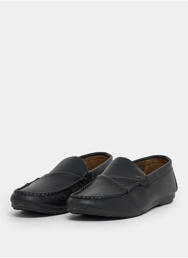 ستايلي Fold Pleat Detail Slip On Loafers