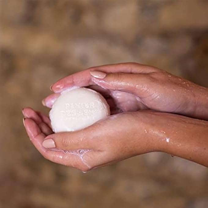 PANIER DES SENS - SHAMPOO BAR FOR NORMAL HAIR  ALMOND BAR SHAMPOO WITH ORGANIC SWEET ALMOND OIL - GENTLE, ULTRA-FOAMING SOLID SHAMPOO  NATURAL SHAMPOO BAR, ECO-FRIENDLY, SILICONE FREE - 2.6 OZ - Image 2