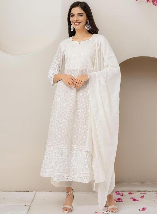 آي شين طقم كورتا وبنطال مع شال بلون أوف وايت بخامة القطن - Image 3