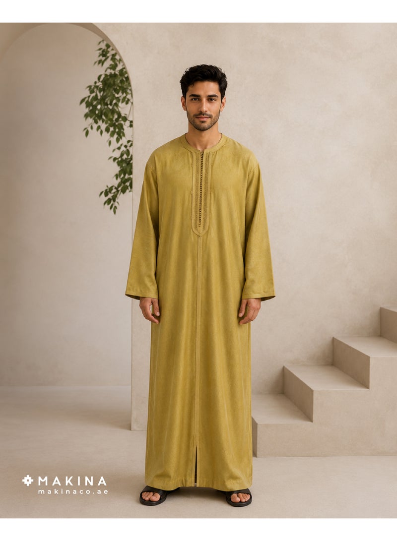 MAKINA Moroccan Thobe for Men with Handmade Brim Embroidery - Image 1