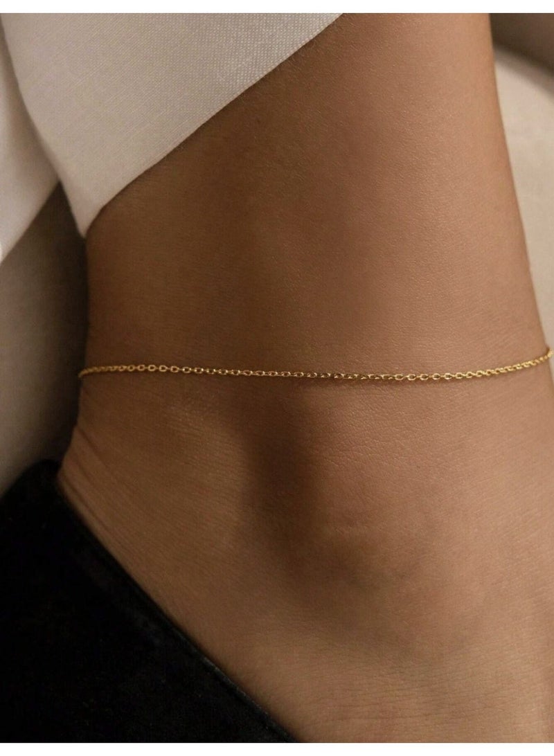 veya A Set Of Two 18K Gold Plated Stainless Steel Anklets With A Minimal Feminine Design That Never Fades. - Image 5