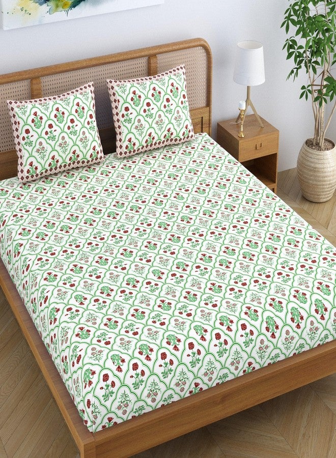 Colorish Royal Arch Motif Cotton Blend King Size Bedsheet Set - Scarlet Green - Image 1