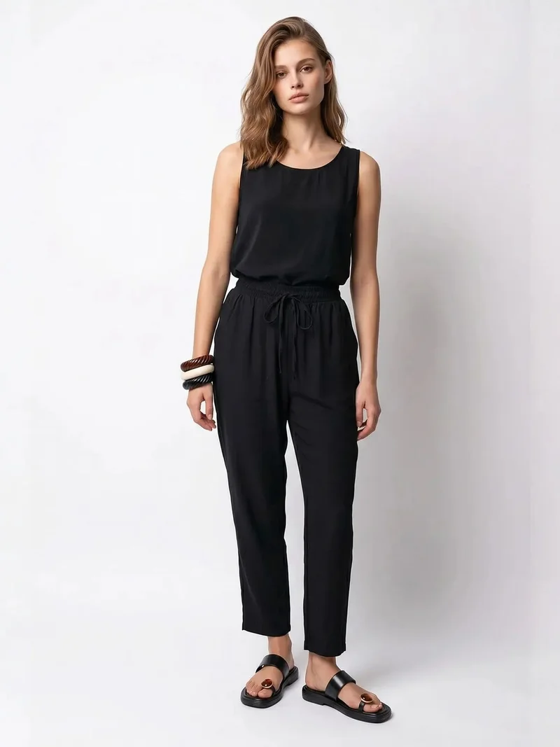 ميكسراي MIXRAY Sleeveless Crepe Jumpsuit