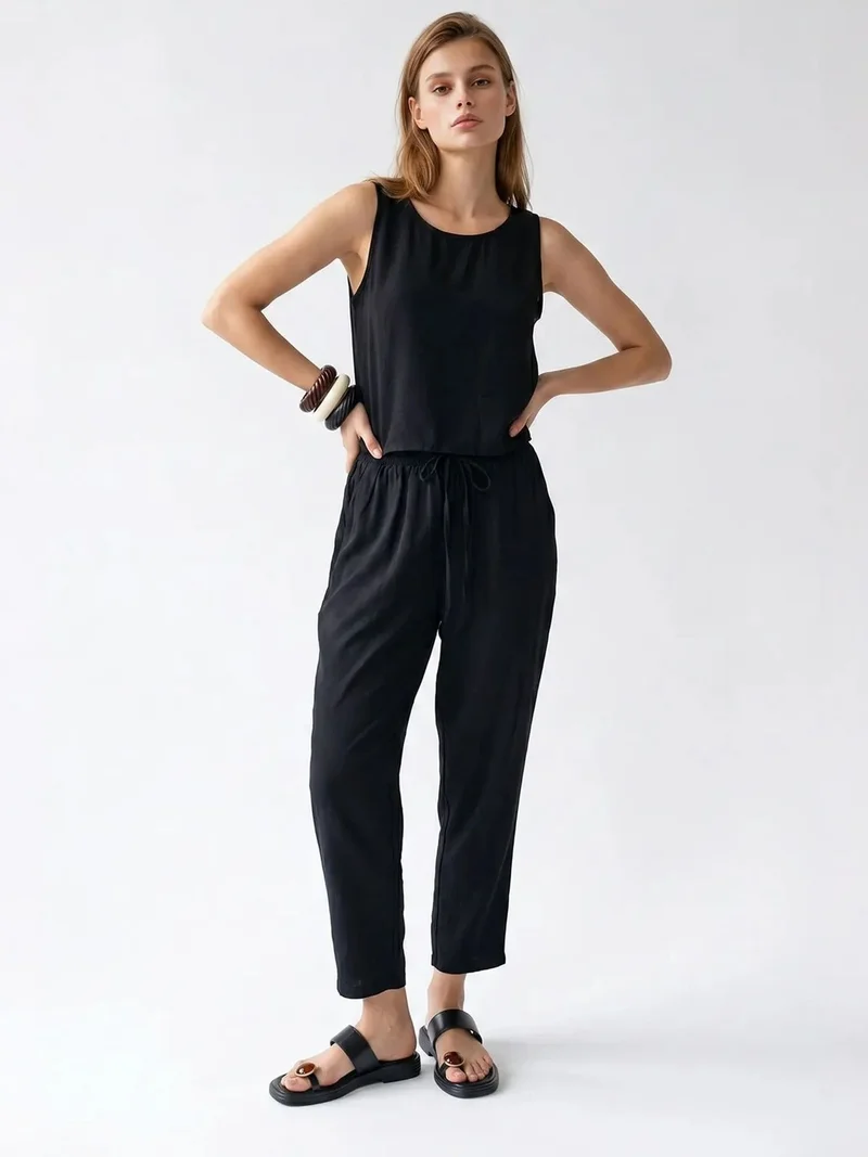 ميكسراي MIXRAY Sleeveless Crepe Jumpsuit