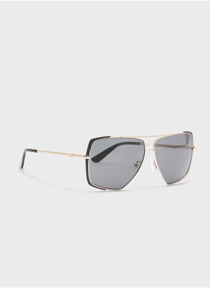GUESS Gu0022002A62 Oversize Sunglasses