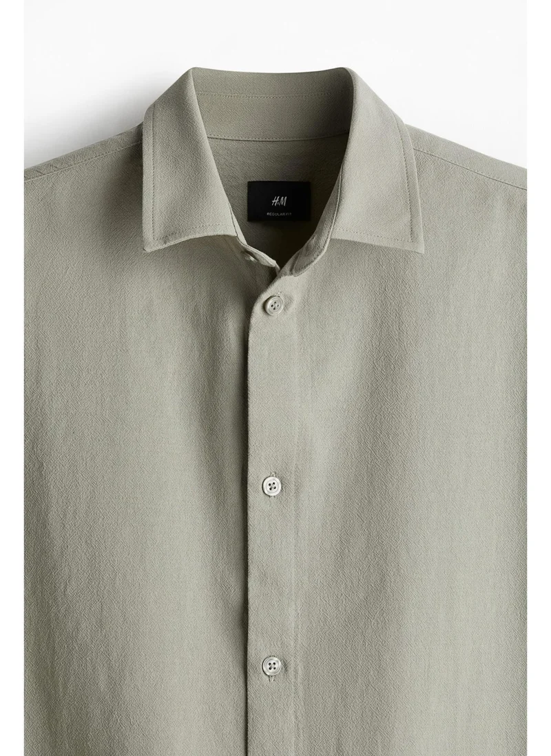 H&M Regular Fit Textured shirt