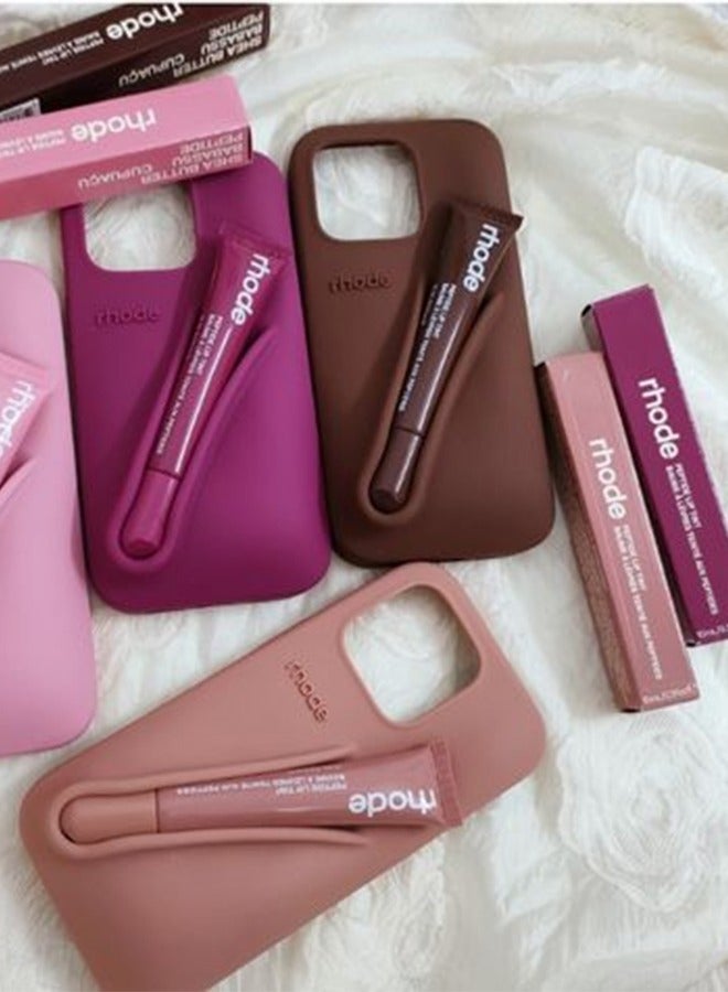 رود تينت شفاه ببتيد بلون الخوخ مع جراب هاتف صيفي متطابق لهواتف آيفون 15-16-17 برو وبرو ماكس، جراب سيليكون آمن بمسكة ثابتة مع حامل للغوس، تغليف أنيق وتصميم عملي لتجديد الإطلالة أثناء التنقل - Image 3