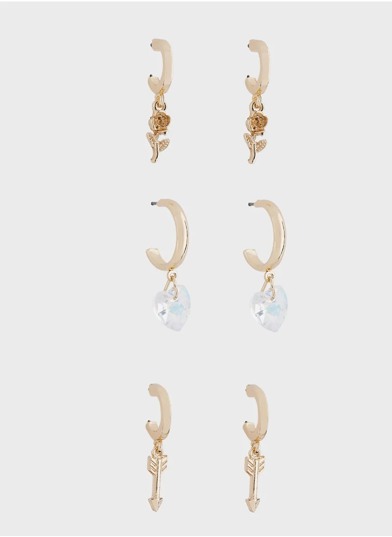 جينجر 3 Pack Heart Charm Hoop Earrings Set