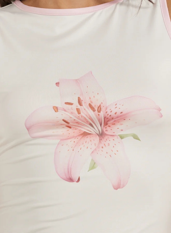 Styli Floral Print Round Neck Contrast Piping Sleeveless Tank