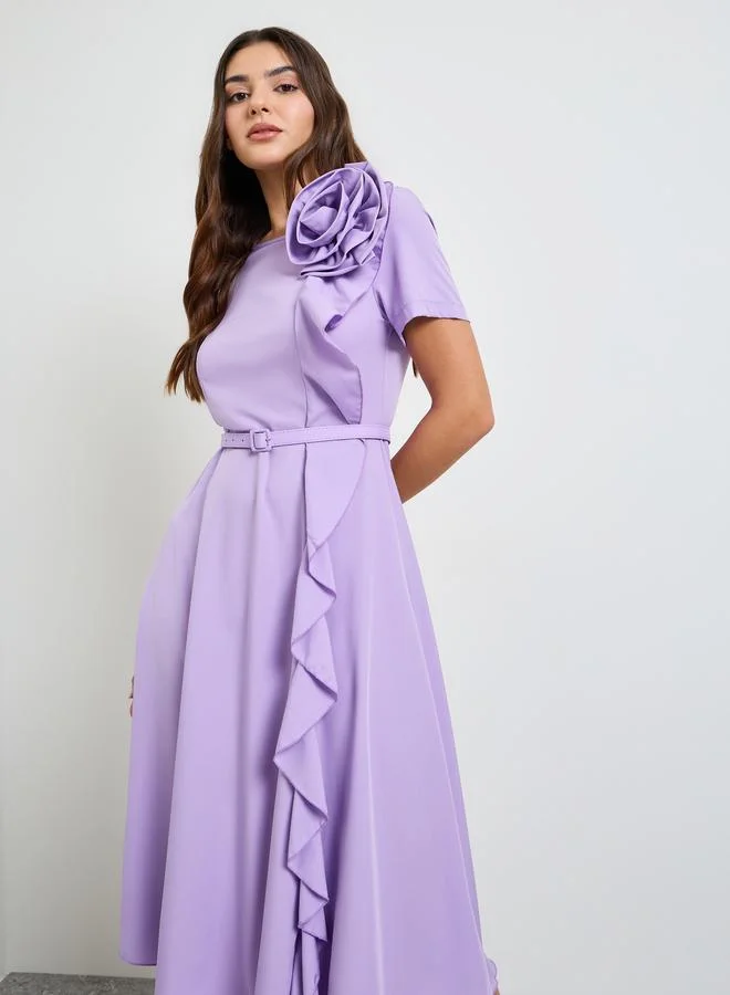 تايك تو Purple Corsage Detail Ruffle Midi Dress