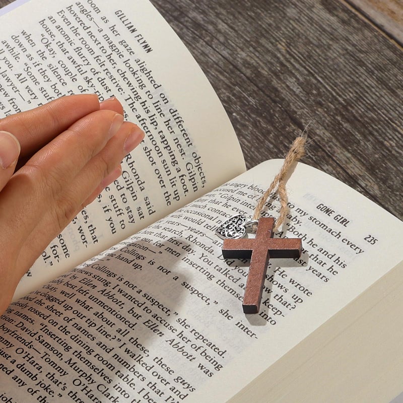Qpige Bulk 30 Pocket Cross Cards Christian Gifts, Wooden Pocket Cross Charm Christian Religious Gifts Small Faith Based Comfort Baptism Gift Inspirational Gifts for Women Men(Hollow Out Heart) - Image 2