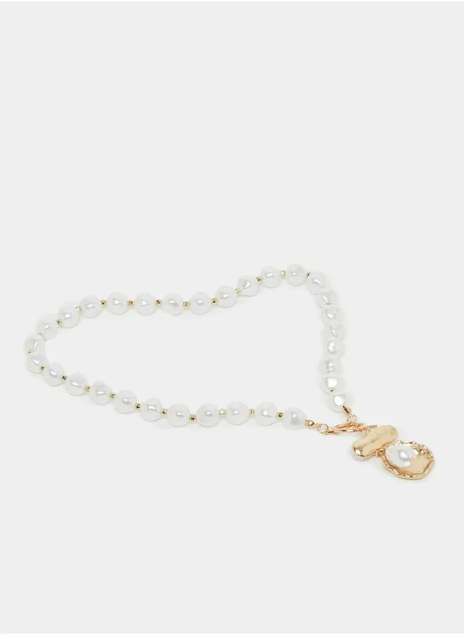 Styli Faux Pearl All Over Necklace