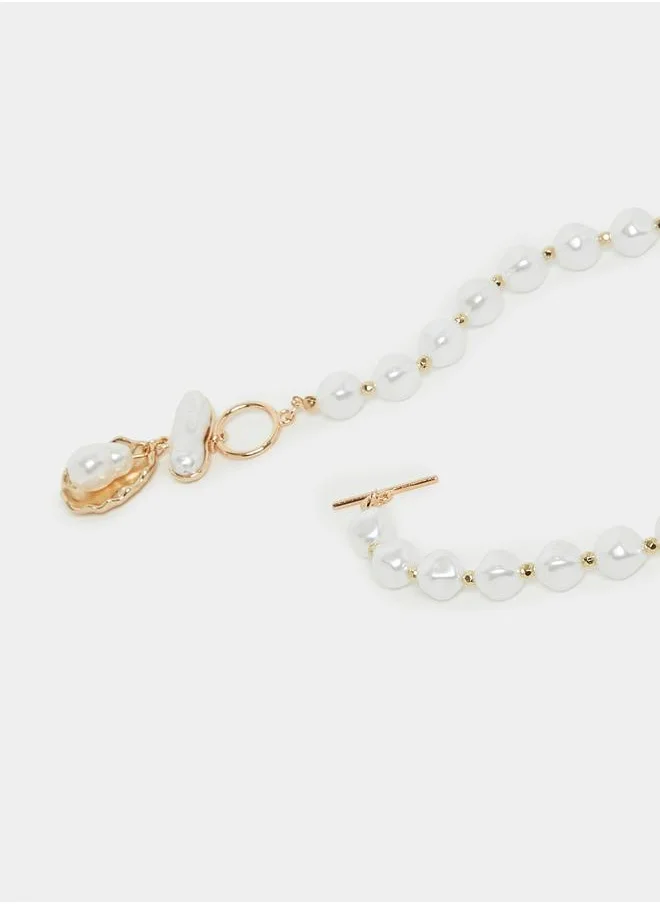 Styli Faux Pearl All Over Necklace