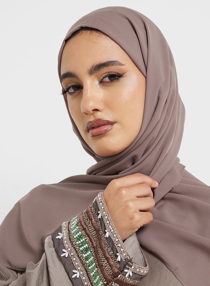 hayas closet Embellished Abaya with Sheila  - Image 4