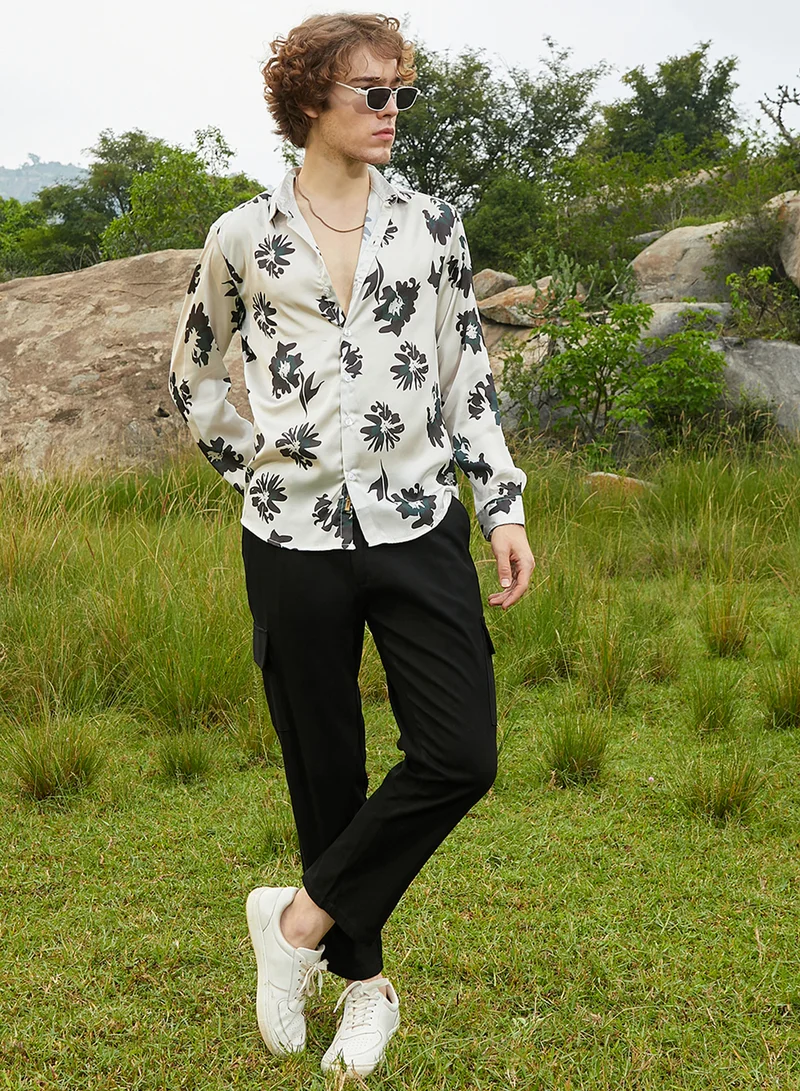 كامبوس سوترا Men's Ivory White & Onyx Black Flora-Stamp Shirt