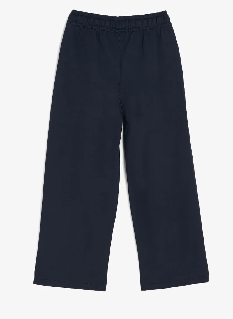 ريبلز مع نمشي Girls Straight Leg Pants