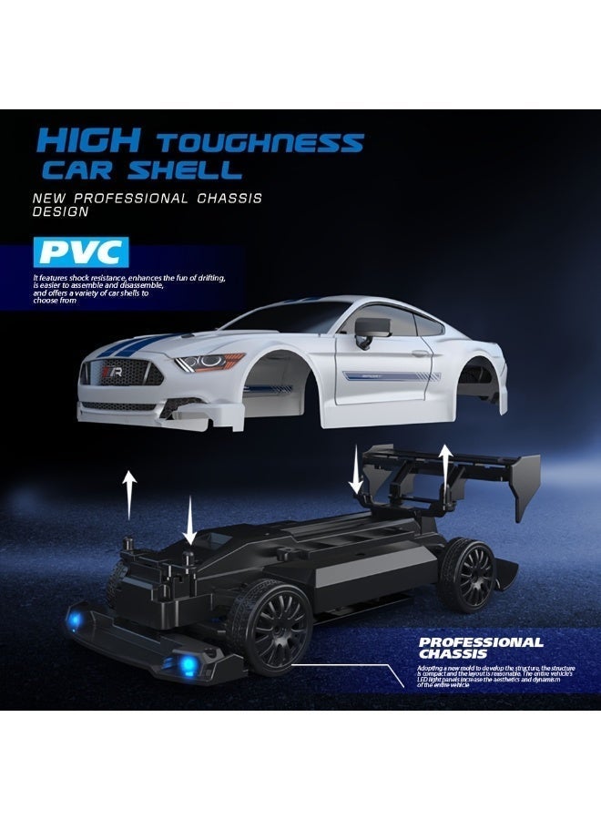 سيارة انجراف RC بمقياس 1:24 بنظام دفع رباعي، 2.4GHz بسرعة 20 كم/س، لعبة سباق مع أضواء LED وعجلات انجراف وحواجز طريق - Image 3