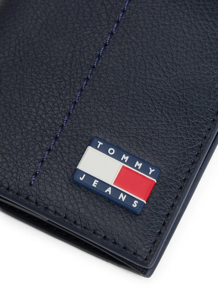 TOMMY JEANS Logo Bi-fold Wallet