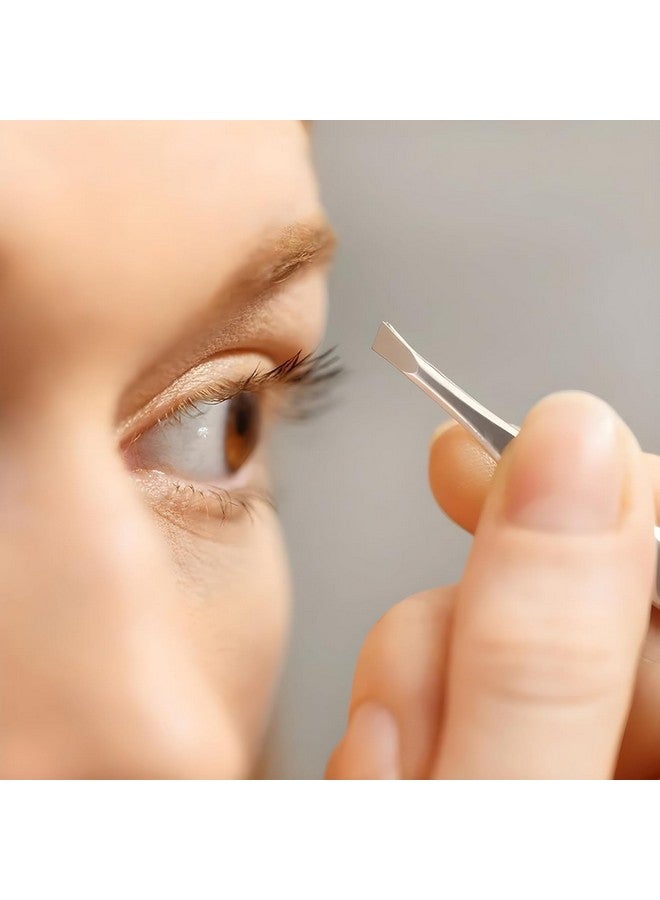 AKADO مجموعة أدوات تجميل احترافية من الفولاذ المقاوم للصدأ - ملاقط وقصافة حواجب لتقليم الشعر في المنزل والصالون (فضي) (عبوة من 2) - Image 2