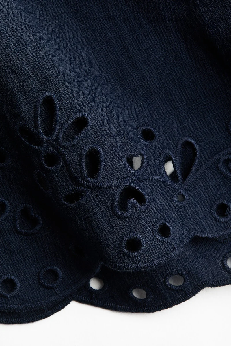 H&M Broderie anglaise shorts